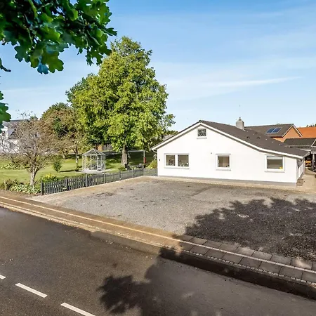 Lägenhet Ritha - 30km From The Sea By Interhome